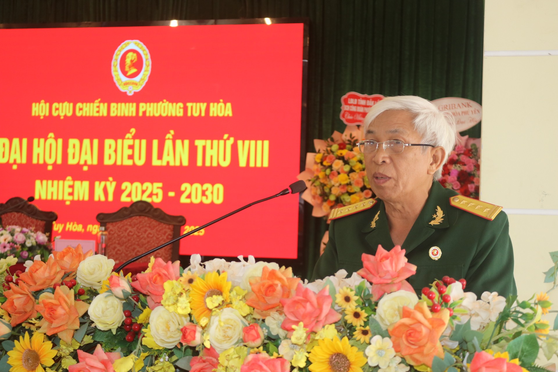 Ô phát biểu Đại hội